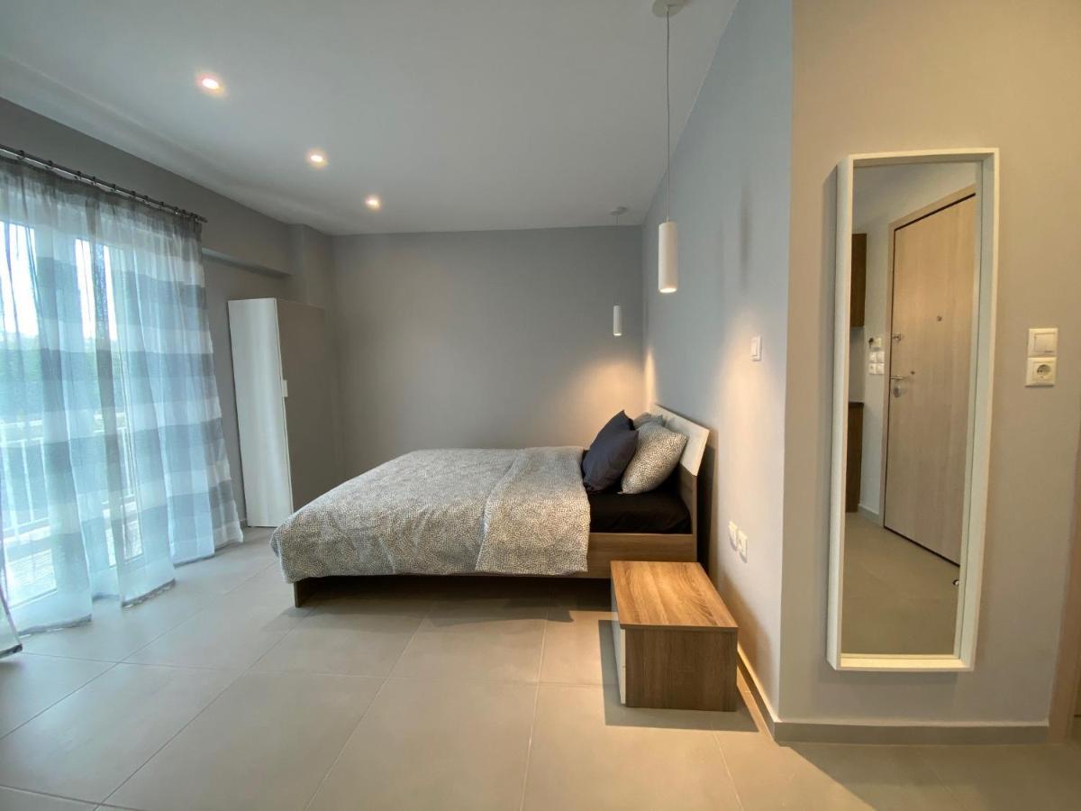 Cosy Studio 2 Minutes Walking From The Beach Anavyssos Bagian luar foto