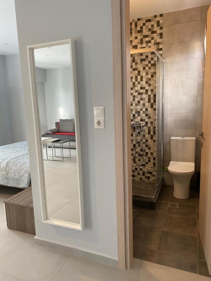 Cosy Studio 2 Minutes Walking From The Beach Anavyssos Bagian luar foto